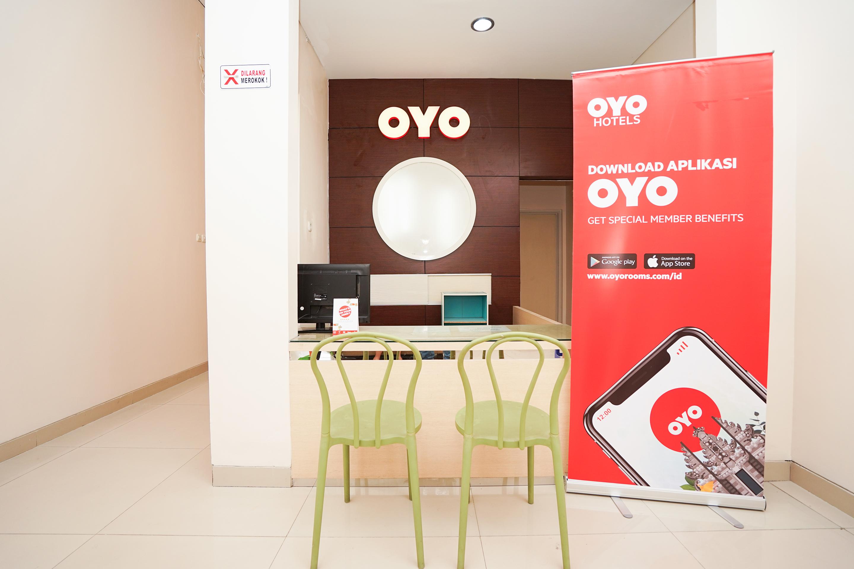 Oyo 782 Menjangan Residence At Citraland 1 Сурабая Екстер'єр фото